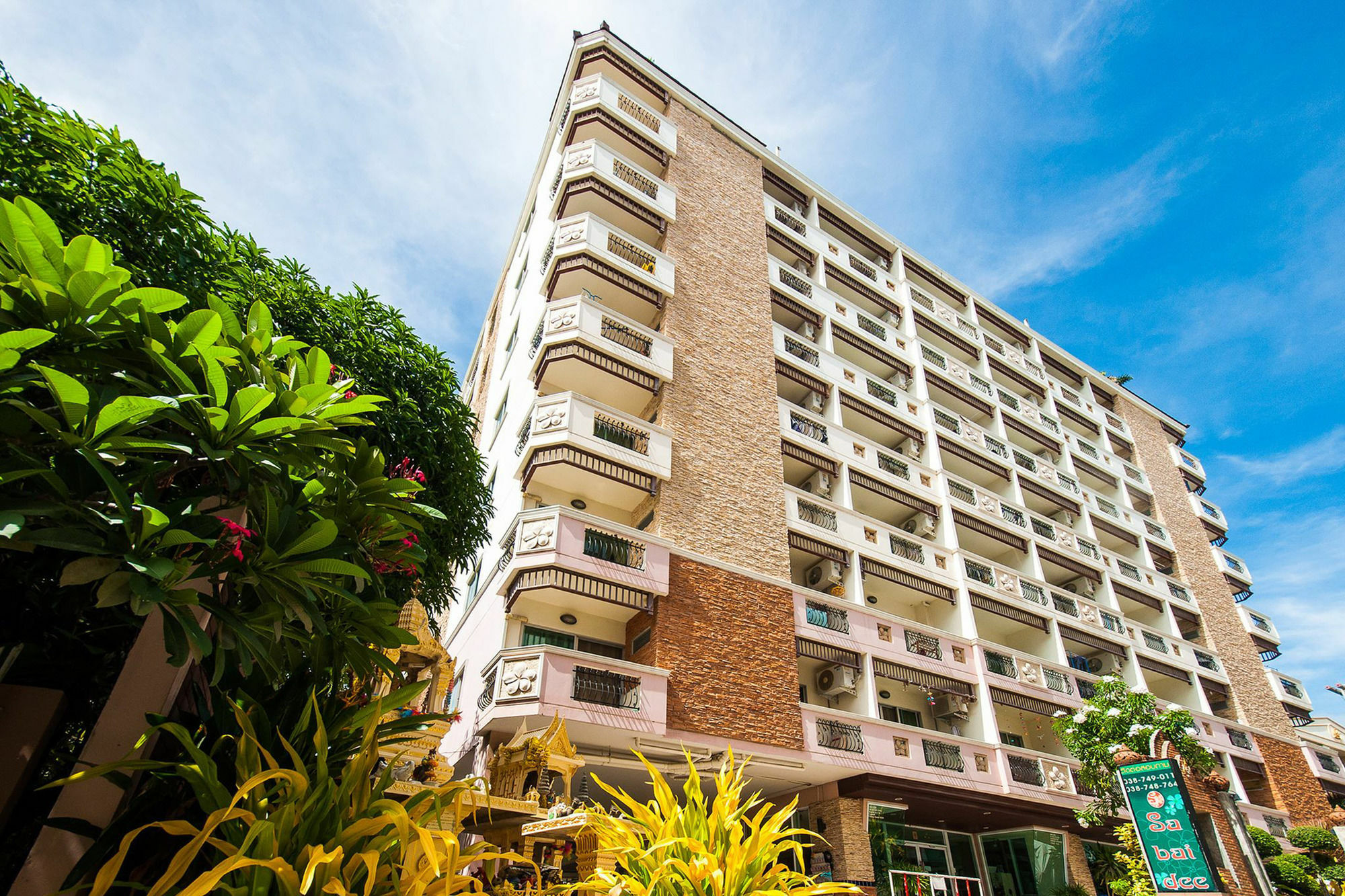 Sa-Bai-Dee Condo Чонбури Екстериор снимка